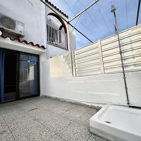 Apartamento Nissi Chrysland