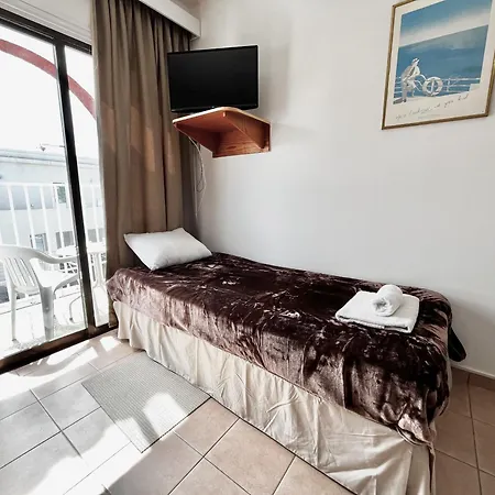 Nissi Chrysland Apartamento *