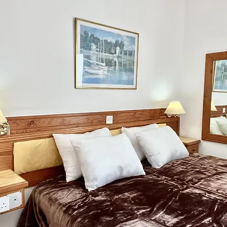 Nissi Chrysland Apartamento *