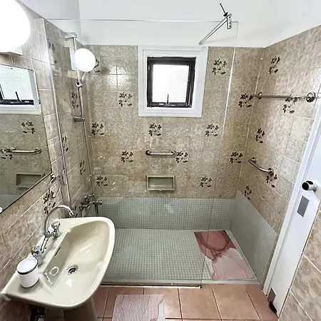 Apartamento Nissi Chrysland *