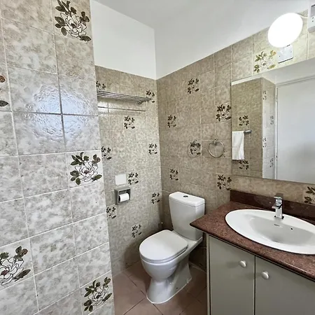 Nissi Chrysland Αγία Νάπα