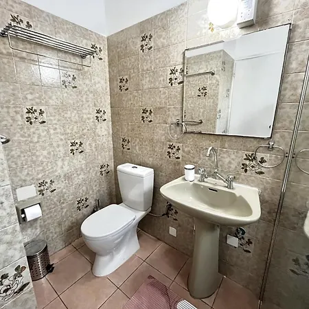 Nissi Chrysland * Αγία Νάπα