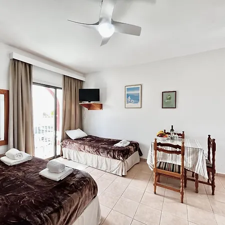 Nissi Chrysland Αγία Νάπα